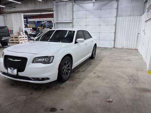 2017 Chrysler 300 S