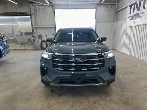 2026 Ford Explorer Active (200A)