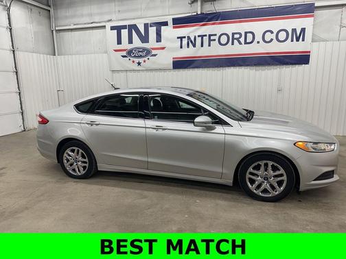 2014 Ford Fusion SE
