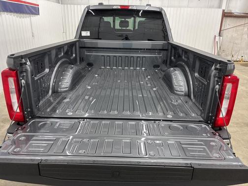 2025 Ford F-250 XLT