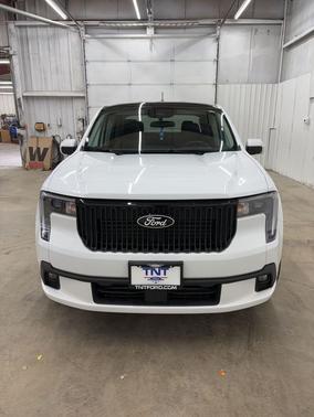 OXFORD WHITE 2025 Ford Maverick Lobo Standard