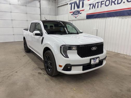 OXFORD WHITE 2025 Ford Maverick Lobo Standard
