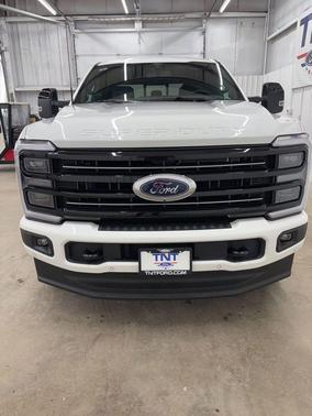 2026 Ford F-250 Platinum