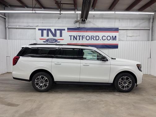 2025 Ford Expedition Max Active 4x4