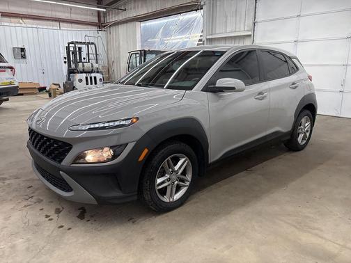 2022 Hyundai KONA SE