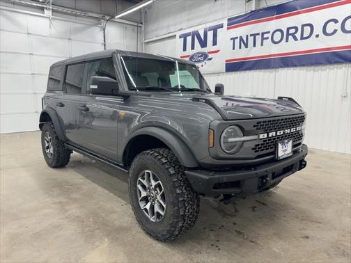 2022 Ford Bronco Badlands