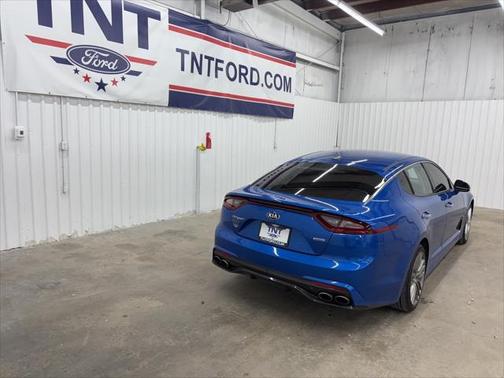 2018 Kia Stinger Base