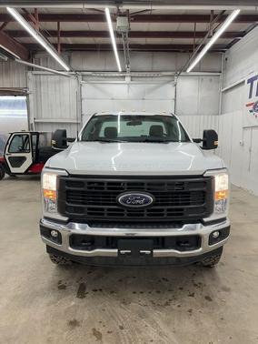 OXFORD WHITE 2026 Ford F-350 XL