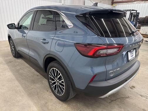 VAPOR BLUE METALLIC 2023 Ford Escape Active
