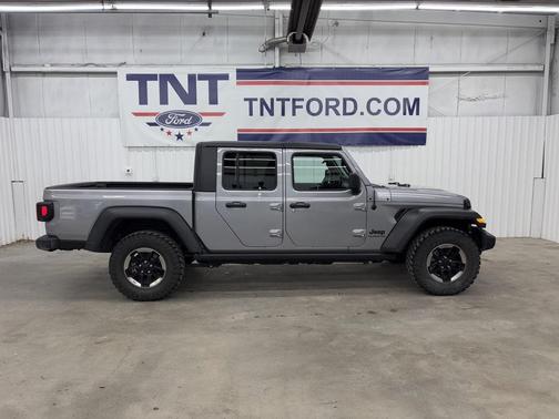 2020 Jeep Gladiator Sport S