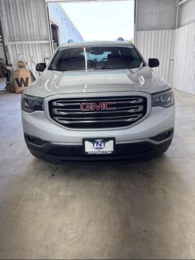 Quicksilver Metallic 2017 GMC Acadia SLT-1