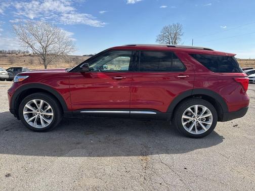 2024 Ford Explorer Platinum