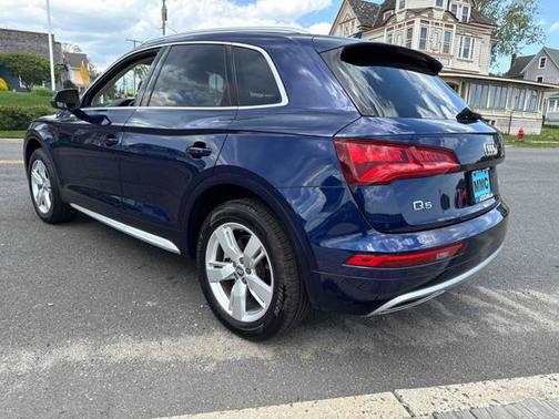 2018 Audi Q5 2.0T Tech Premium