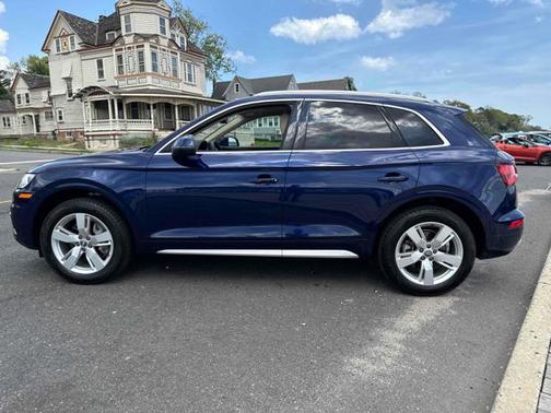 2018 Audi Q5 2.0T Tech Premium