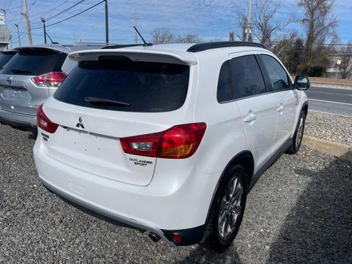 2013 Mitsubishi Outlander Sport LE