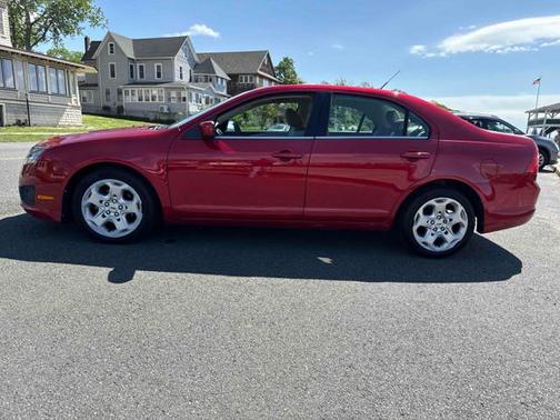 2011 Ford Fusion SE