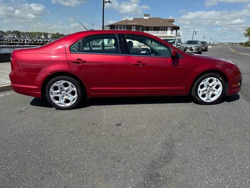 2011 Ford Fusion SE
