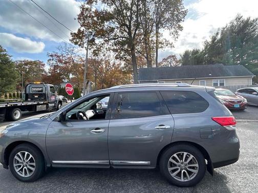 2015 Nissan Pathfinder SL