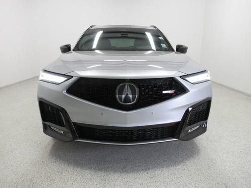 2025 Acura MDX 