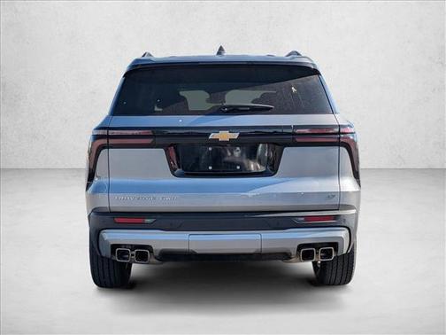 Sterling Gray Metallic 2024 Chevrolet Traverse LT