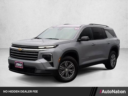 Sterling Gray Metallic 2024 Chevrolet Traverse LT