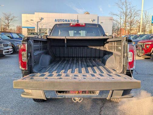 2015 GMC Canyon Base