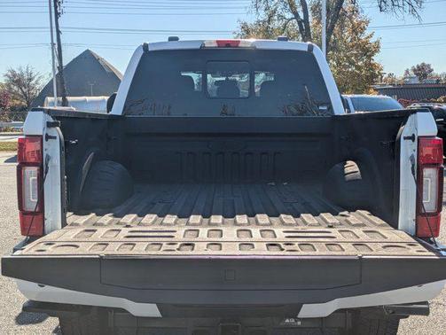 2022 Ford F-350 Platinum