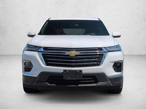 Summit White 2023 Chevrolet Traverse LT Cloth
