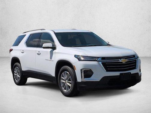 Summit White 2023 Chevrolet Traverse LT Cloth