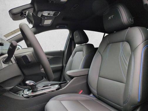 Ocean Blue Metallic 2026 Buick Envista Sport Touring FWD