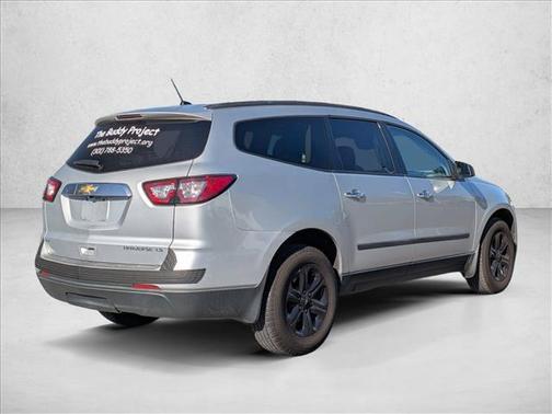 Silver Ice Metallic 2015 Chevrolet Traverse LS