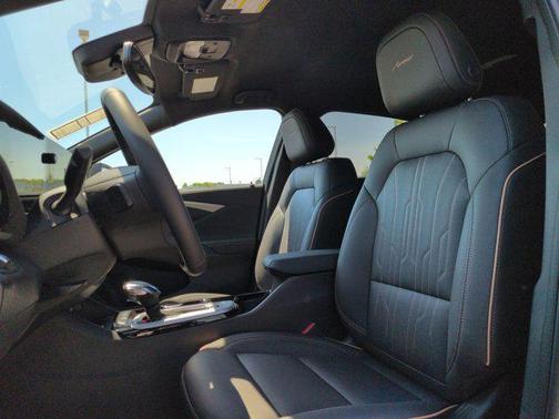 Ebony Twilight Metallic 2026 Buick Envista Avenir FWD