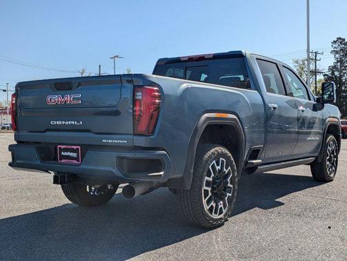 2025 GMC Sierra 2500 Denali