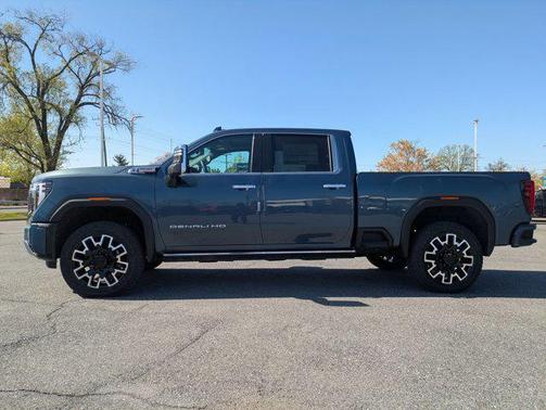2025 GMC Sierra 2500 Denali