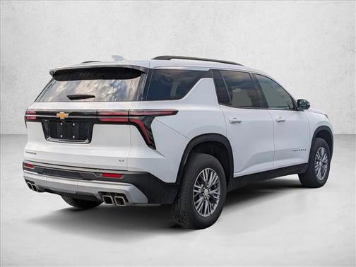 Summit White 2024 Chevrolet Traverse LT