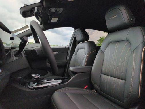 Ebony Twilight Metallic 2026 Buick Envista Avenir FWD