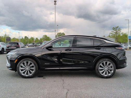 Ebony Twilight Metallic 2026 Buick Envista Avenir FWD