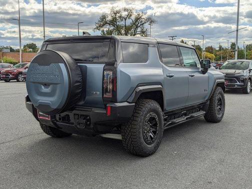 2024 GMC HUMMER EV SUV 3X