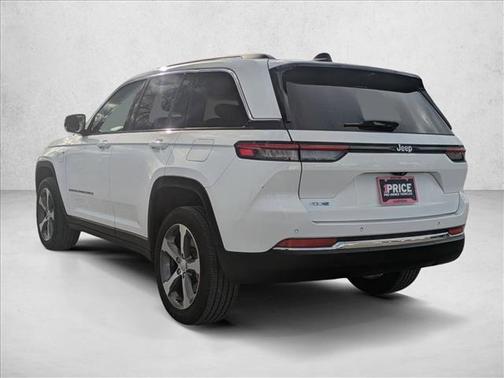 2022 Jeep Grand Cherokee 4xe Base