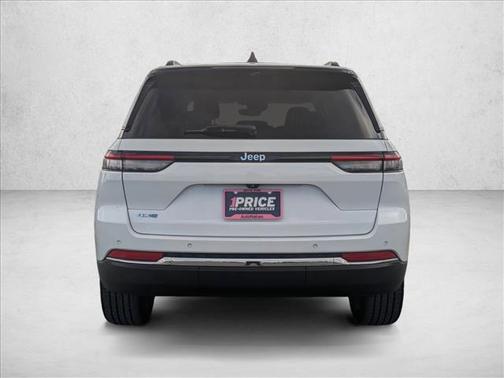 2022 Jeep Grand Cherokee 4xe Base