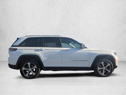 2022 Jeep Grand Cherokee 4xe Base