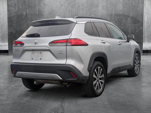 2022 Toyota Corolla Cross XLE