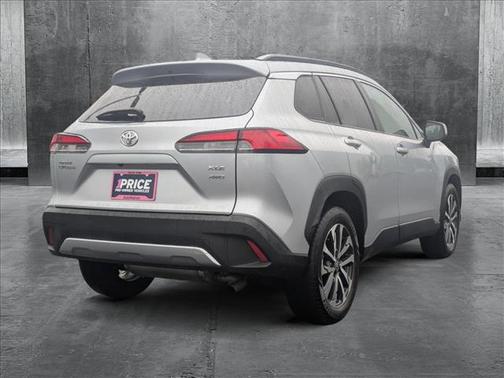 2022 Toyota Corolla Cross XLE