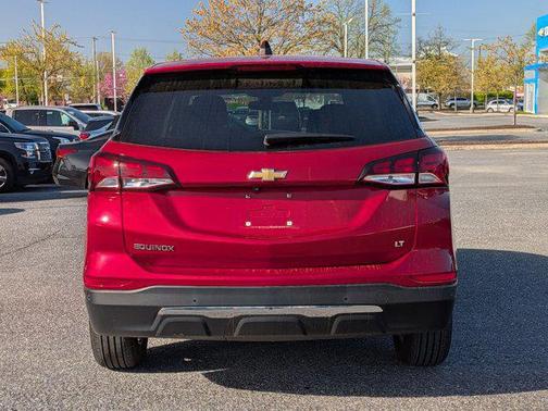 Radiant Red Tintcoat 2023 Chevrolet Equinox 1LT