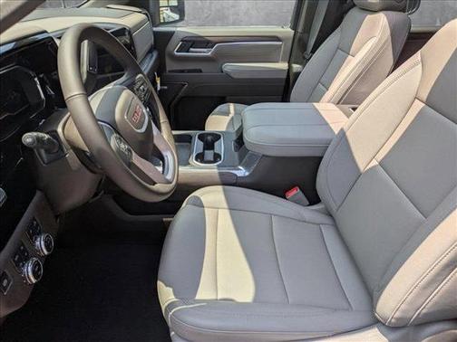 2025 GMC Sierra 2500 SLT