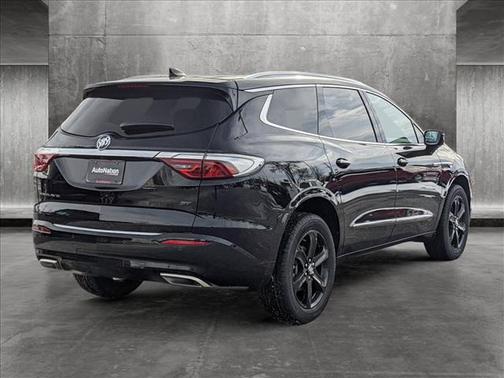 2024 Buick Enclave Essence FWD
