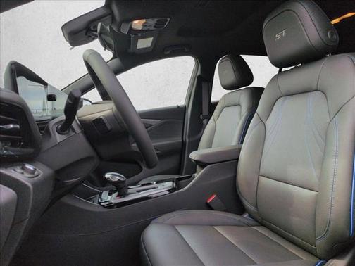 2026 Buick Envista Sport Touring FWD