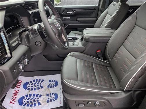 2025 GMC Sierra 1500 AT4X