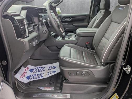 2025 GMC Sierra 1500 AT4X