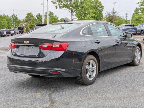 Dark Ash Metallic 2023 Chevrolet Malibu 1LS